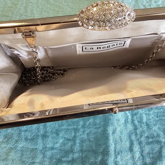 Vintage La Regale Clutch/Shoulder Bag with rhinestone clasp closure (light grey/ - Picture 6 of 10
